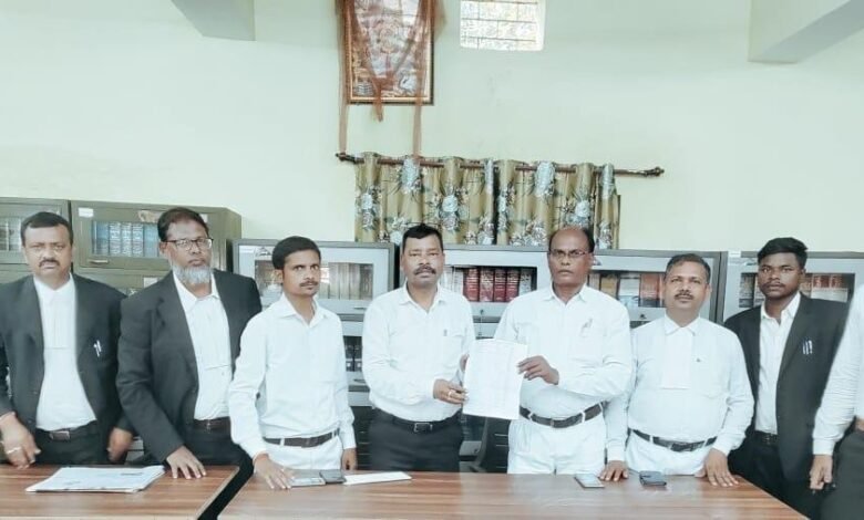 बोकारो के अधिवक्ताओं का लिस्ट जारी किया गया
