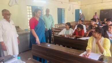 बोकारो विधायक श्वेता सिंह ने किया एस.एस. कॉलेज चास का औचक निरीक्षण, छात्रों के हित में दिए दिशा-निर्देश