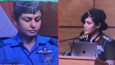 25 मिनट में 9 आतंकी कैंप तबाह: ऑपरेशन सिंदूर की पूरी जानकारी, कर्नल सोफिया और विंग कमांडर व्योमिका की प्रेस ब्रीफिंग
