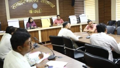 लंबित एलपीसी को सप्ताह भर में निष्पादित करें : अपर समाहर्ता का निर्देश