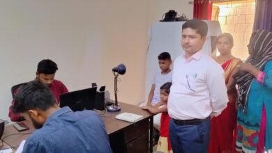 काफी संख्या में आमजनों ने कराया आधार का निबंधन और अपडेट, 17 मई तक चलेगा विशेष शिविर