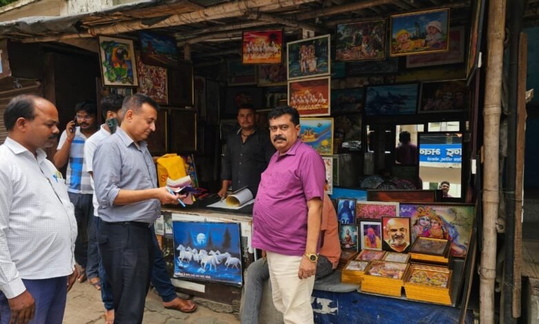 कोटपा-2003 के अनुपालन हेतु चास अनुमंडल में छापामारी, 10 दुकानदारों पर कार्रवाई
