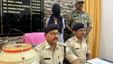 पाकुड़ में 3 किलो 373 ग्राम गांजा के साथ एक गिरफ्तार, टाउन पुलिस की बड़ी कार्रवाई