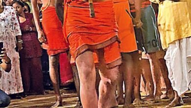 रांची में फूलखुंदी की रस्म: शिव भक्ति में दहकते अंगारों पर चले भोक्ता और सोख्ताइन