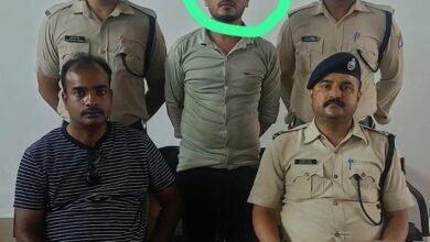 जैनामोड़ में आरपीएफ की छापेमारी, अवैध ई-टिकट दलाली में एक गिरफ्तार
