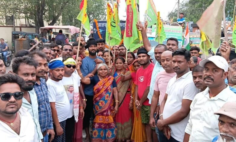 खतियानी पदयात्रा फुसरो पहुंची, झारखंडियों के हक के लिए झारखंड लोकतांत्रिक क्रांतिकारी मोर्चा का आंदोलन जारी