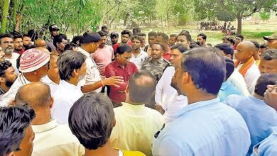 चांदो-जैनामोड़ मार्ग पर ट्रैक्टर की चपेट में आकर युवक की मौत, ग्रामीणों में आक्रोश
