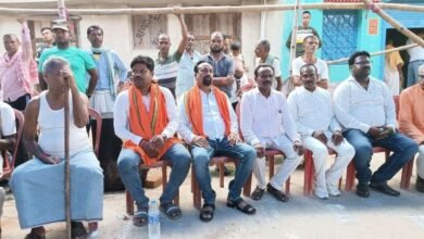 हरिनाम संकीर्तन में शामिल हुए विधायक उमाकांत रजक