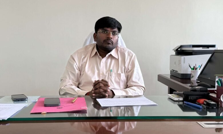 उपायुक्त ने जिले के पर्यटन स्थलों और खेल गतिविधियों की समीक्षा कर सौंदर्यीकरण, स्टेडियम निर्माण, और रोजगार वृद्धि के लिए आवश्यक दिशा-निर्देश दिए।