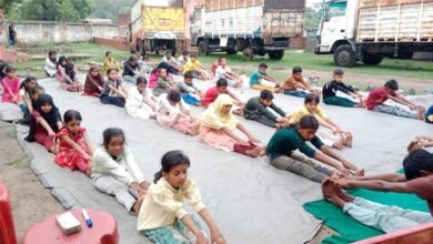 धनबाद के वासेपुर स्थित साथी फाउंडेशन में 11वां अंतर्राष्ट्रीय योग दिवस उत्साहपूर्वक मनाया गया। बच्चों ने योग की विभिन्न मुद्राएं प्रस्तुत कीं और स्वस्थ जीवन का संदेश दिया।