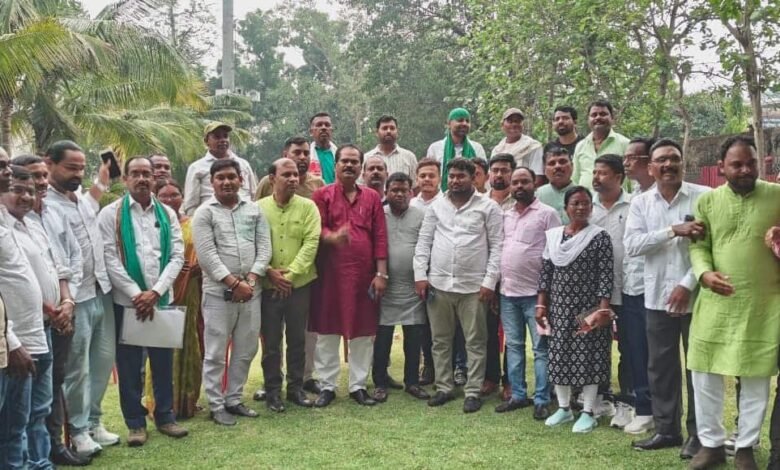 बोकारो सर्किट हाउस में झामुमो पदाधिकारियों की बैठक