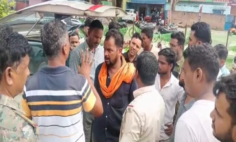 बोकारो के जरीडीह में दर्दनाक सड़क हादसा। NH-32 पर ट्रक की टक्कर से 60 वर्षीय चंडी चरण ठाकुर की मौत हो गई।