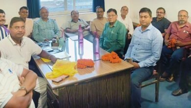 बोकारो में आयोजित जायसवाल समाज (सर्ववर्गीय) की बैठक में मौजूद पदाधिकारी और सदस्य