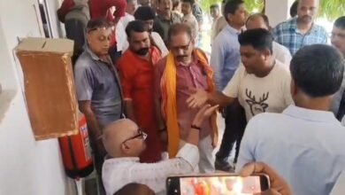 13 साल बाद चुनाव, स्वामी सहजानंद समाज में जमकर हुआ हंगामा