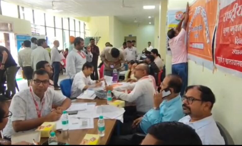 बोकारो न्याय सदन में राष्ट्रीय लोक अदालत का आयोजन