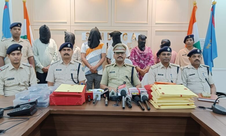 सिमडेगा में नौकरी के नाम पर ठगी मामले में गिरफ्तार आरोपी