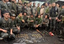जमशेदपुर में संयुक्त सर्च अभियान के दौरान बरामद AKM और इंसास राइफल तथा गोला-बारूद