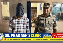 बोकारो के चंद्रपुरा थाना क्षेत्र में डांडिया कार्यक्रम के दौरान युवती से कथित छेड़खानी मामले में पुलिस ने आरोपी को गिरफ्तार किया
