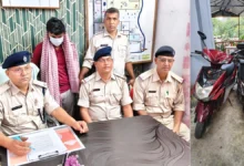 बोकारो सेक्टर-6 में चोरी की दो इलेक्ट्रिकल स्कूटी बरामद