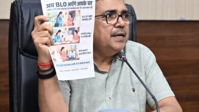 बोकारो में SIR-2026 को लेकर प्रेस कॉन्फ्रेंस करते जिला निर्वाचन पदाधिकारी अजय नाथ झा