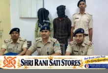 बोकारो साइबर पुलिस की कार्रवाई में बरामद ATM कार्ड और मोबाइल फोन